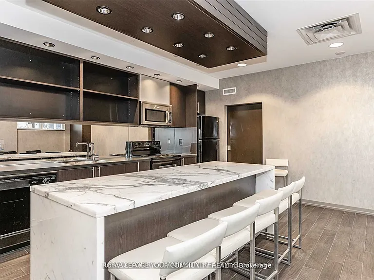 76 Shuter St #1307 — Photo 22