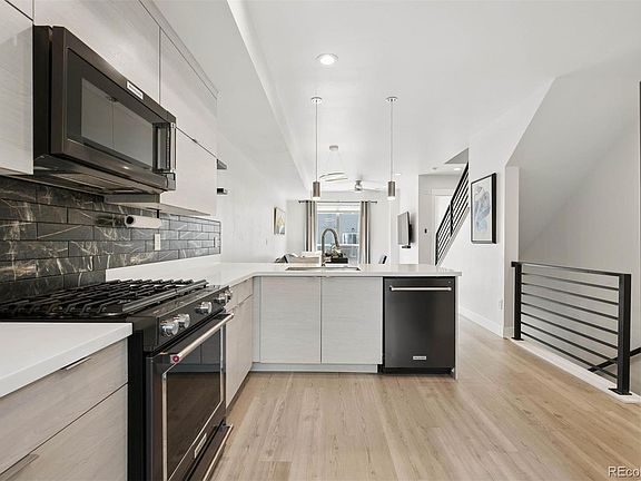 2nd image of 3437 W 63rd Place