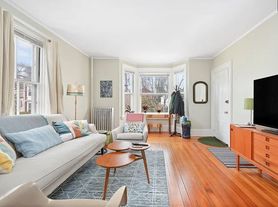 181 Pleasant St