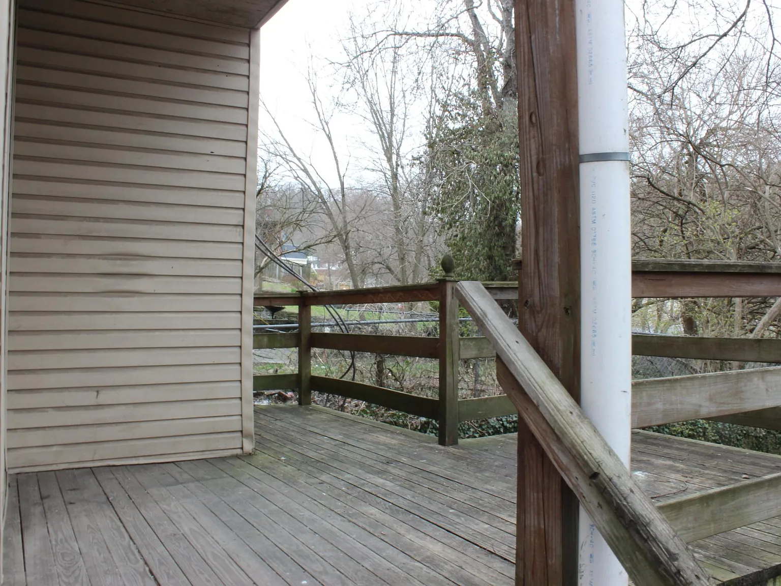 2 bed, 100 sqft, $1,199 — Photo 1