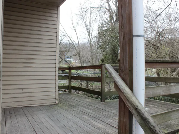 806 Montague Rd #F1, Covington, KY 41011