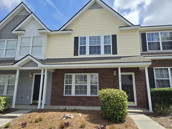 102 Macy Cir, Goose Creek, SC 29445