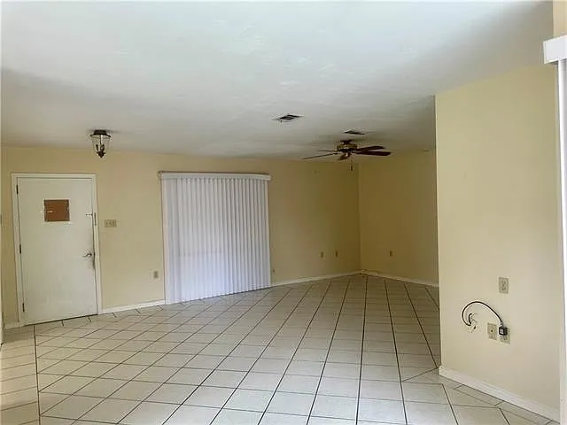 677 Fairlawn Dr — Photo 6