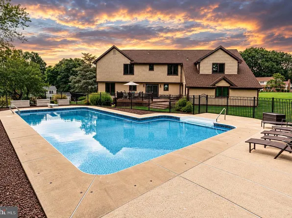 2308 Shepherd Ct, Jarrettsville, MD 21084