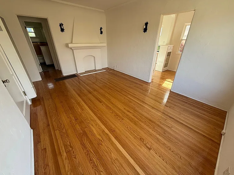 828 1/2 Maltman Ave #828-1/2 — Photo 8