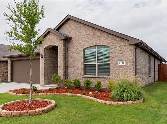 3rd image of 1120 Emerald Leaf Dr