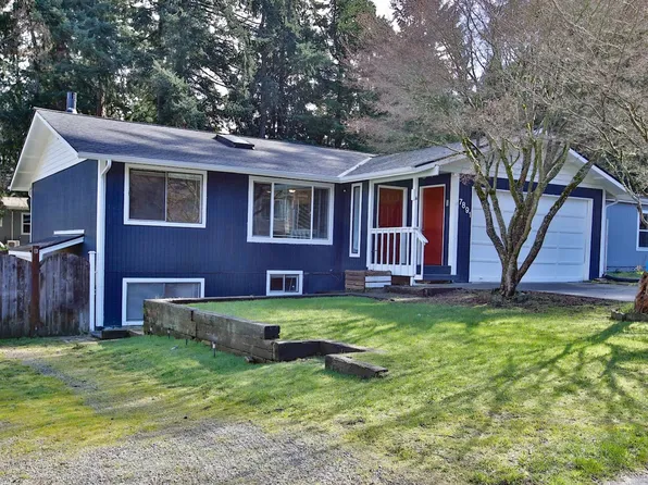 7891 San Juan Avenue, 7891 San Juan Ave #A, Clinton, WA 98236