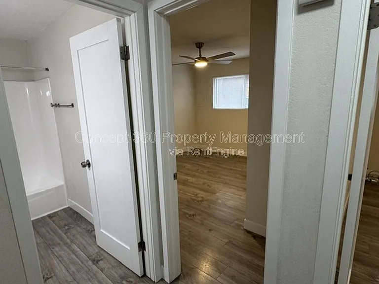 9840 Cedar St #9 — Photo 16
