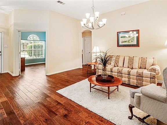 2nd image of 5309 Spicewood Dr