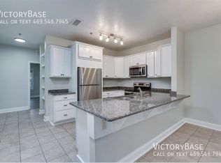 410 Creekside Ln, Sackets Harbor, NY 13685