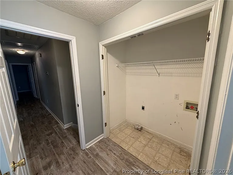 637 Spy Glass Dr — Photo 22