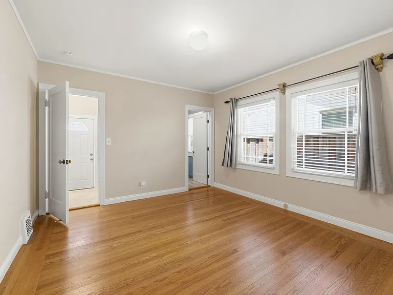 126 Jeter St — Photo 15