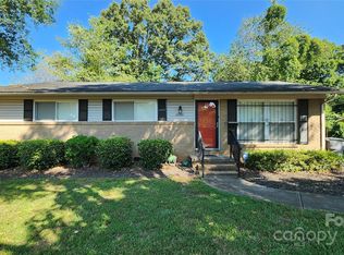3009 Cricketeer Dr, Charlotte, NC 28216