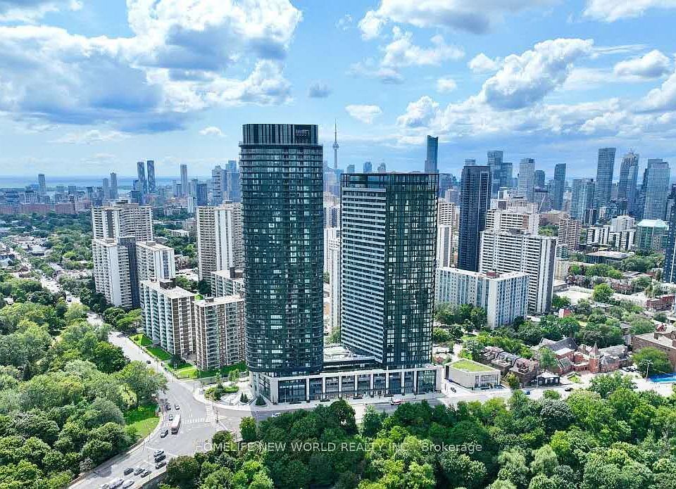 1st image of 585 Bloor St E #2220