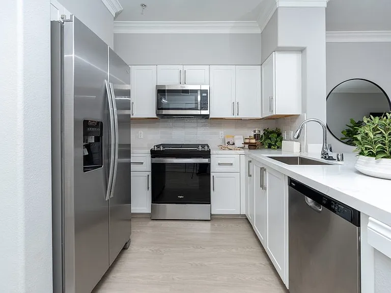 Paladia Luxury Apartments — Photo 65
