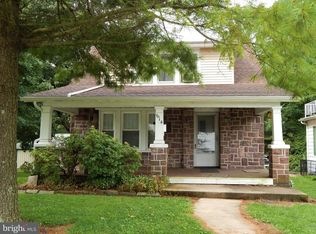 614 S Pine St, Red Lion, PA 17356