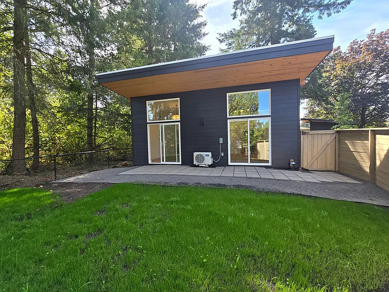 7024 SW 152nd Ave — Photo 11