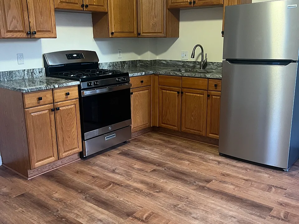 218 Elm St #2