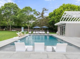 12 Corwin Pl, Westhampton, NY 11977