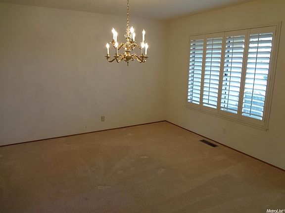 4th image of 3432 Del Mesa Ct
