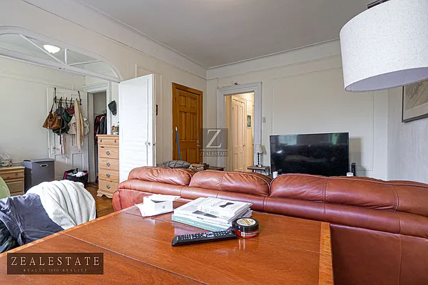 Rented by ZealEstate Group Inc | media 13