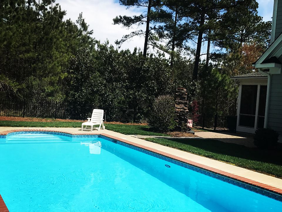Custom Gunite Pool!