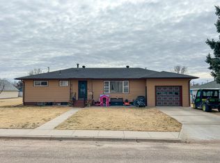 107 N 4th St, Stockton, KS 67669