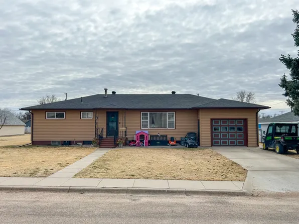 107 N 4th St, Stockton, KS 67669