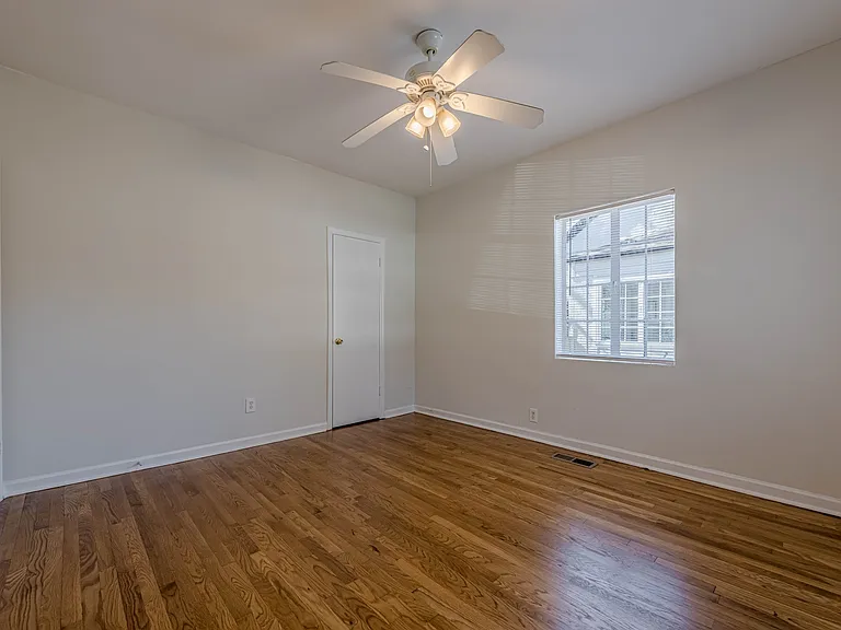 38-web-or-mls-N Decatur Rd-32_03072025