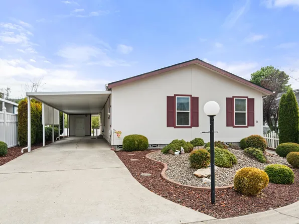 4601 S Pacific Hwy Unit 31, Phoenix, OR 97535