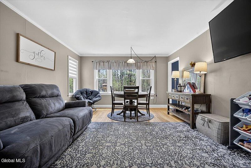 3rd image of 715 Church Road
