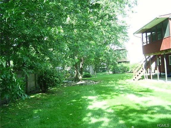 3rd image of 66 Meyer Oval