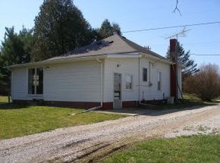 5904 S Rocky Hill Rd, Spencer, IN 47460