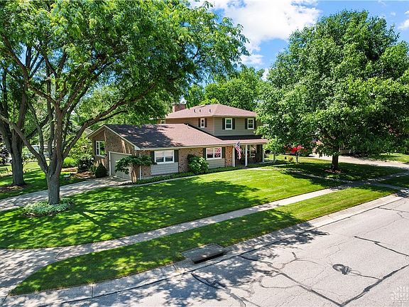 2nd image of 4824 Ronald Dr