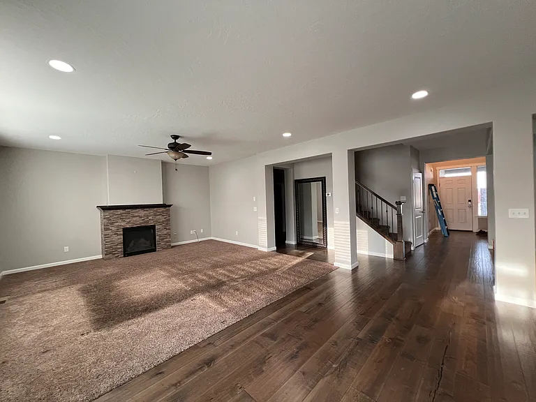 665 Hunter St — Photo 5