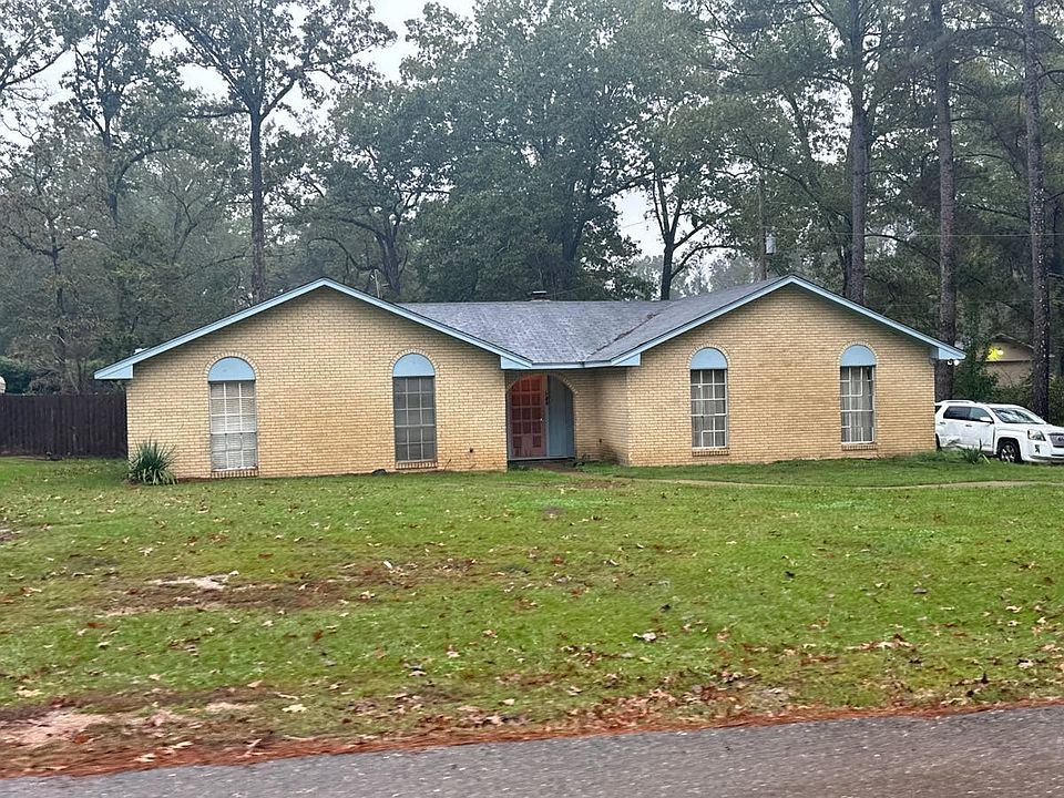 1st image of 1724 Hamilton Blvd