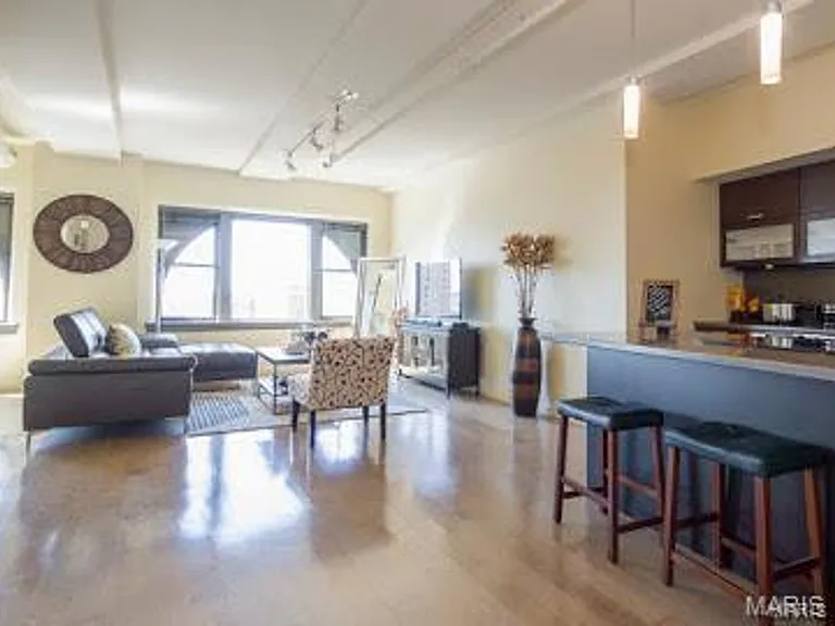 915 Olive St #1408 — Photo 14