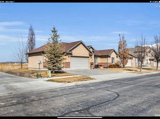 2176 Prairie View Dr, Farmington, UT 84025
