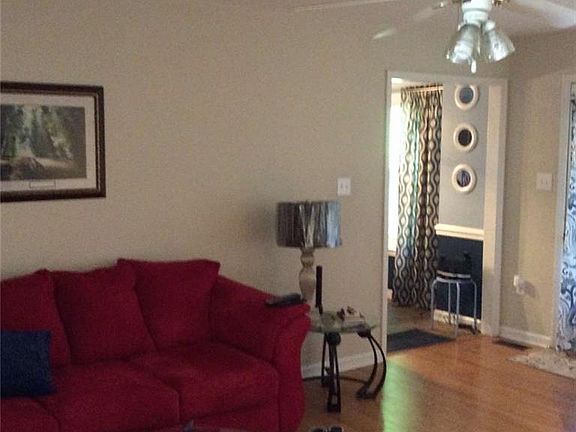 3rd image of 500 Braswell Ct