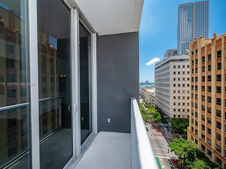 151 SE 1st St #909 — Photo 7