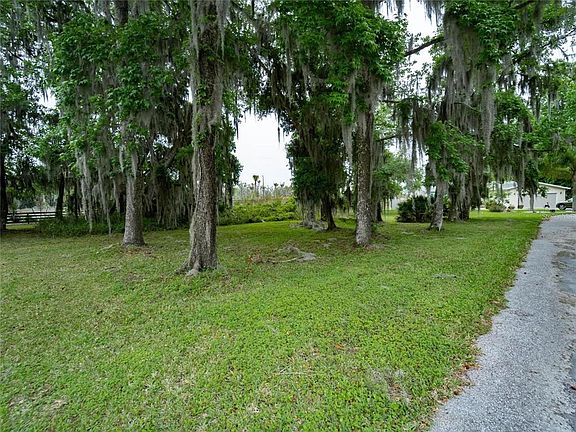 3rd image of LOT 30 BLK C OXFORD COURT LOT 30