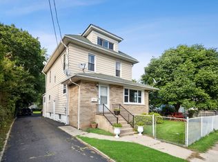 324 Franklin St, Waukegan, IL 60085