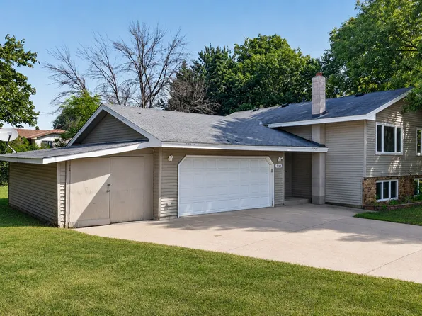 3149 136th Ave NW, Andover, MN 55304