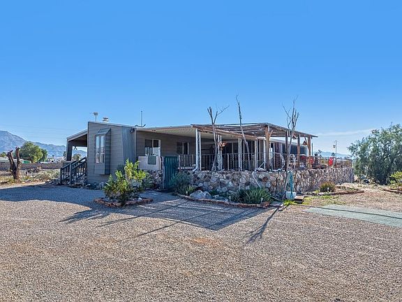 4th image of 13899 E Warren Dr