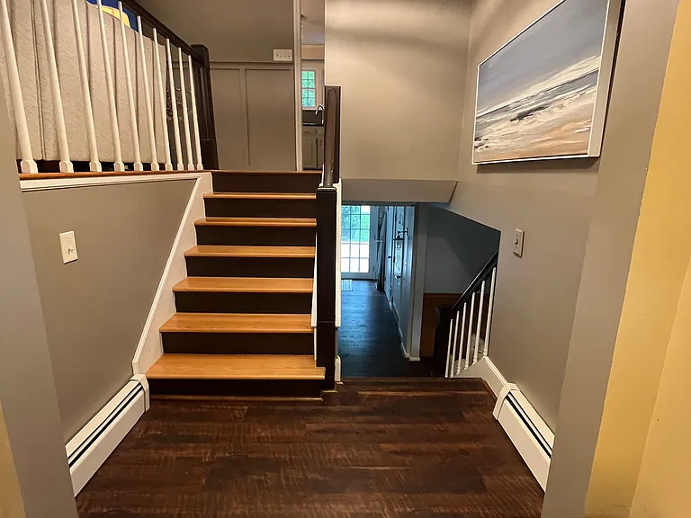 2 Johnson Ln — Photo 5