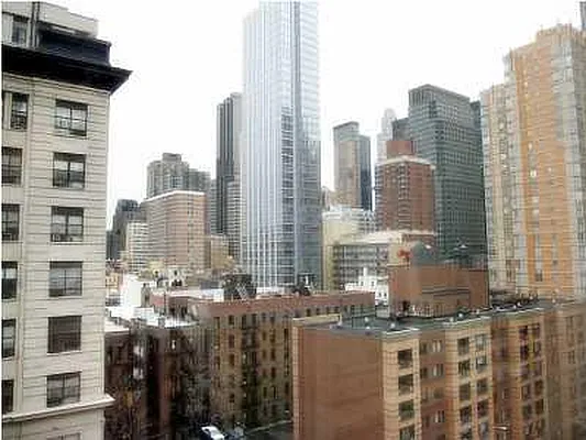 Sold by Keller Williams NYC | media 22