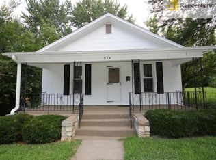 934 Saint Paul St, Excelsior Springs, MO 64024
