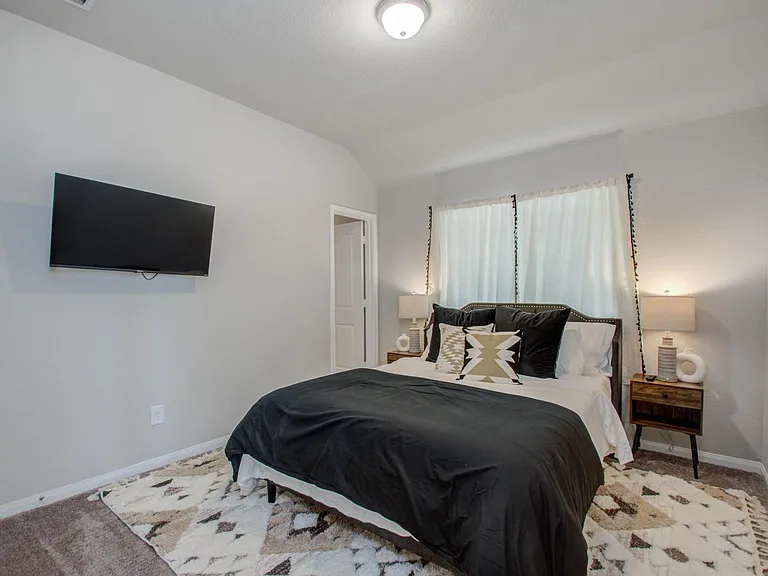 7606 Cottonwood Falls Dr — Photo 6