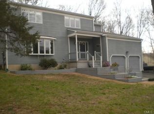 94 Hennessey Farm Rd, Southbury, CT 06488