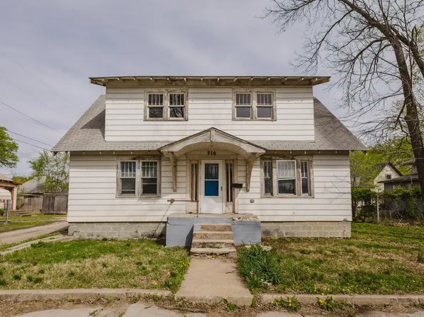 714 Maris St, Winfield, KS 67156